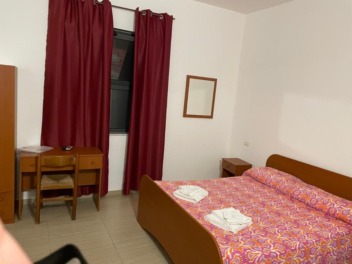B&B Cuciti Milazzo Exterior foto