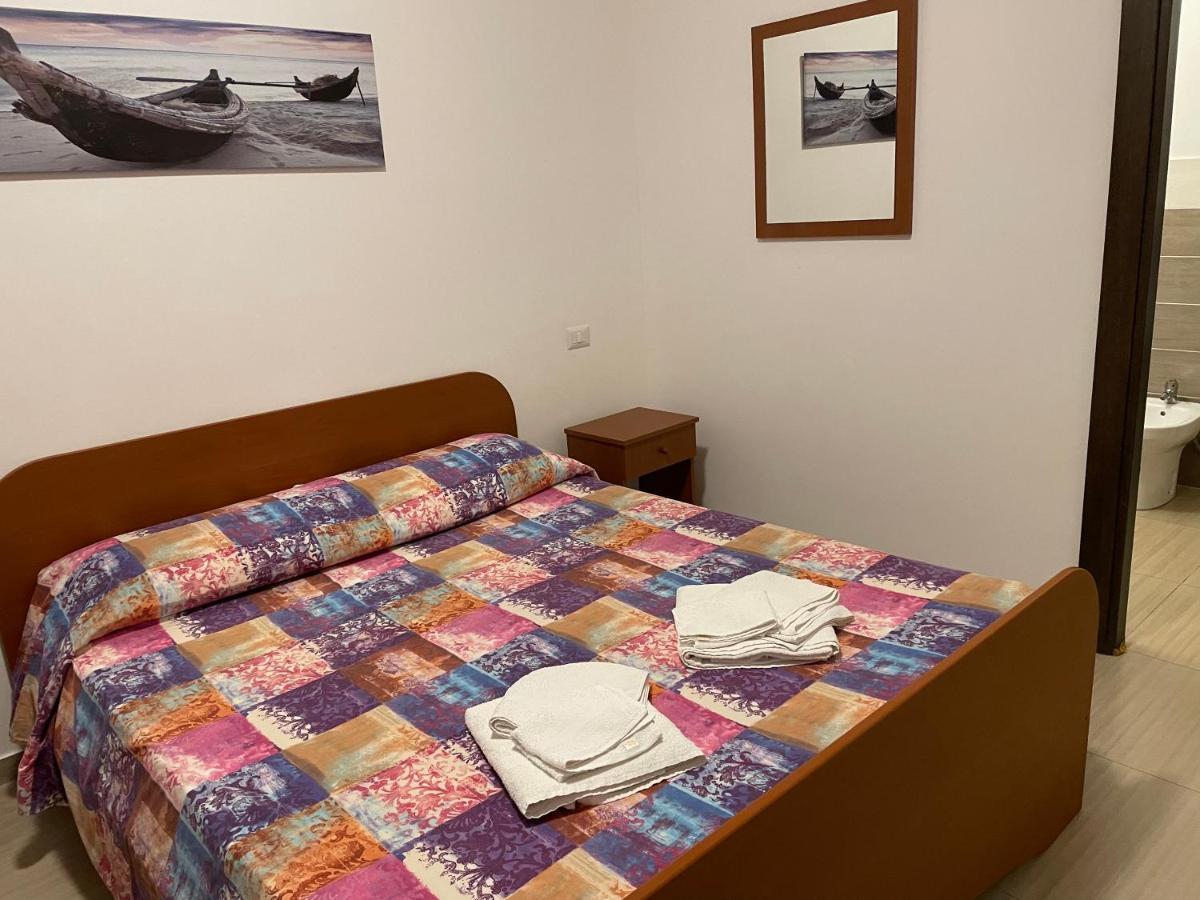 B&B Cuciti Milazzo Exterior foto